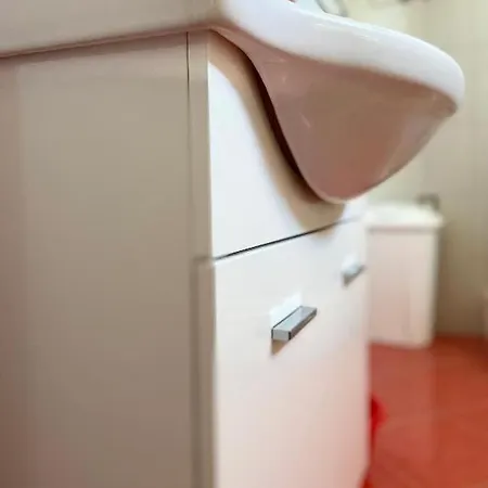 Apartment Zare