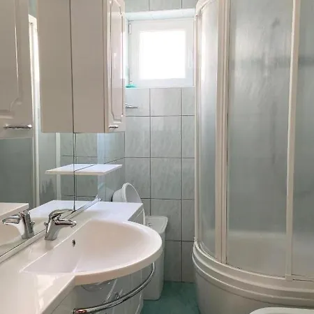 Apartment Zare *