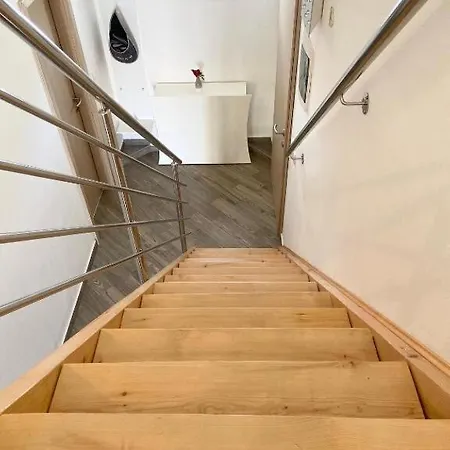 Zare Apartment
