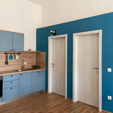 Apartment Zare