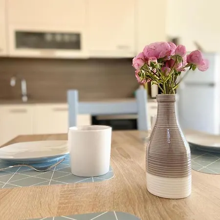 아파트 Zare *